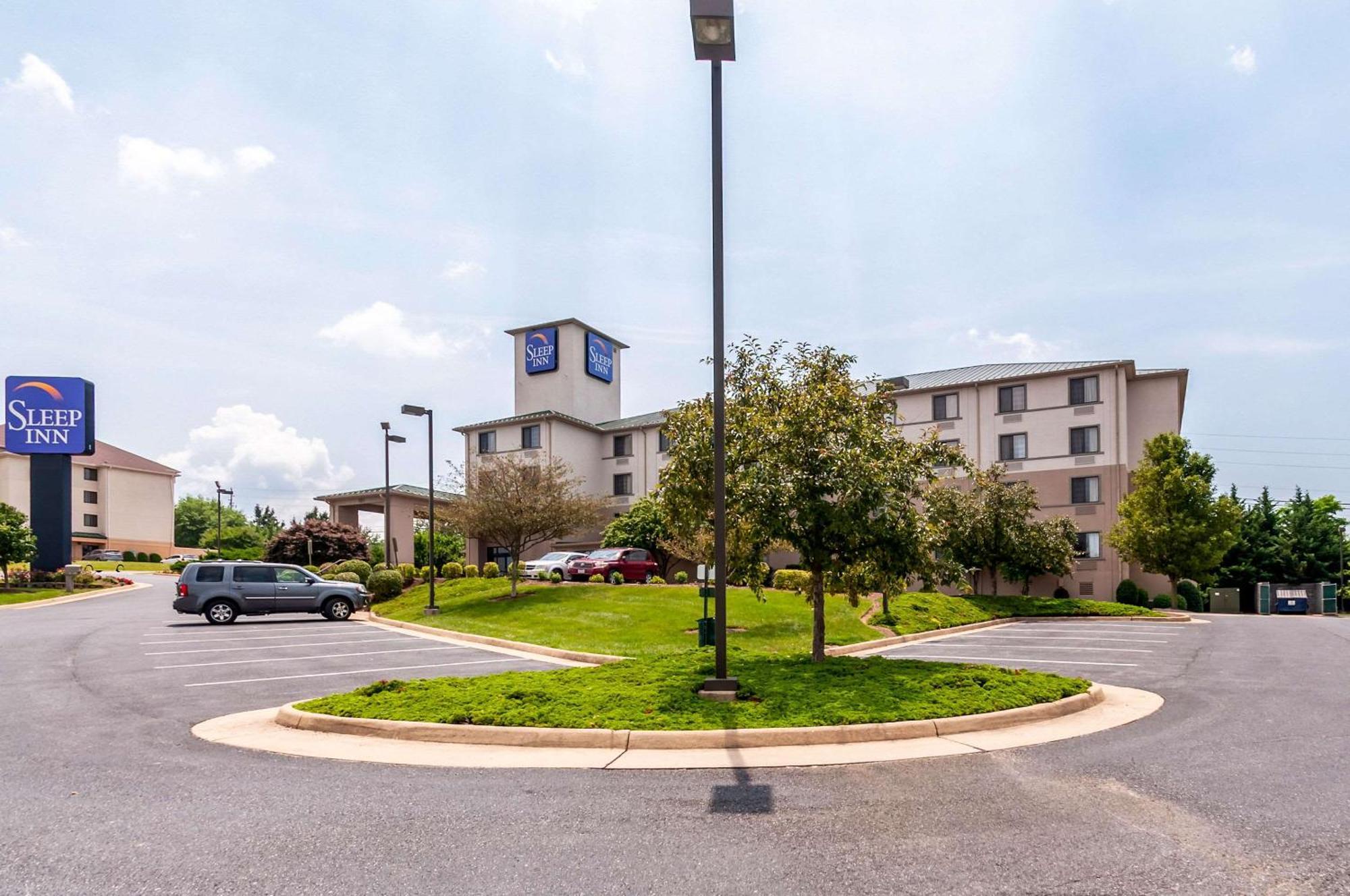 Sleep Inn & Suites Harrisonburg Near University Eksteriør billede