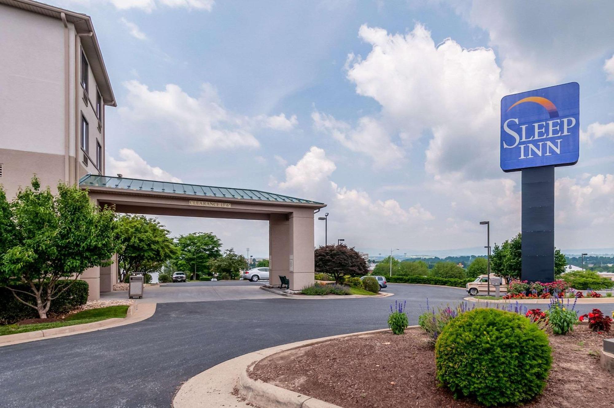 Sleep Inn & Suites Harrisonburg Near University Eksteriør billede